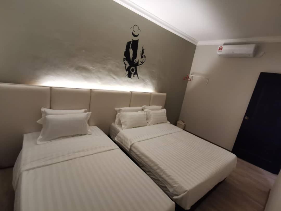 Foresight Hotel Tawau Esterno foto